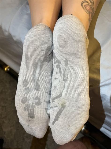 cum tribute feet|Cumtribute Feet